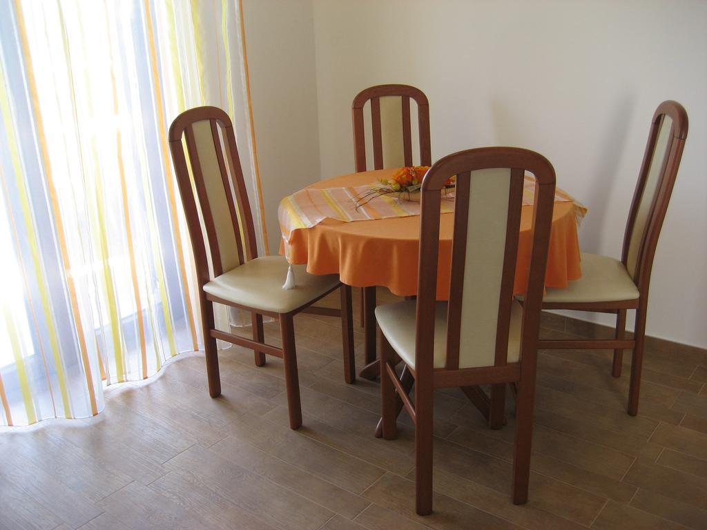 Turisticna Kmetija Pri Rebkovih Apartamento Ajdovščina Quarto foto