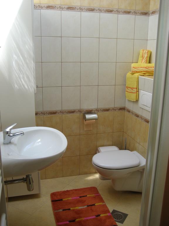 Turisticna Kmetija Pri Rebkovih Apartamento Ajdovščina Quarto foto