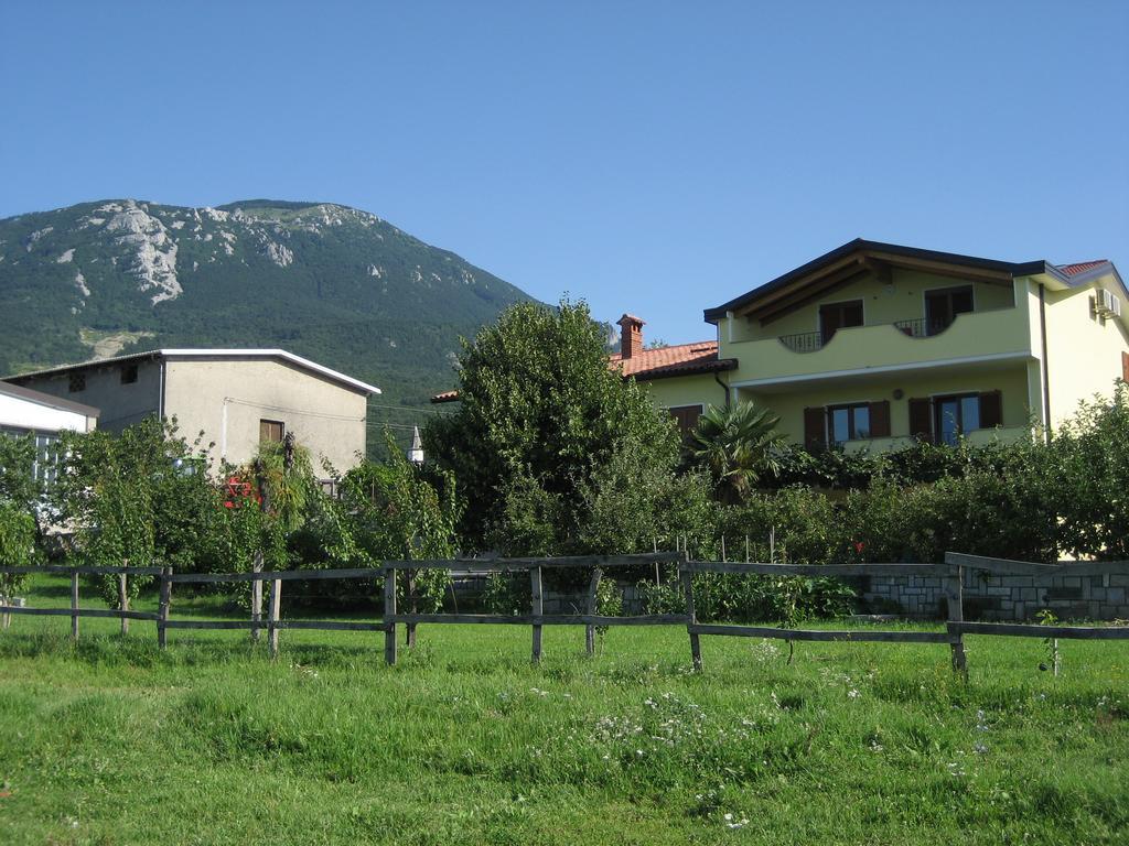 Turisticna Kmetija Pri Rebkovih Apartamento Ajdovščina Exterior foto